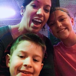 Meet your Posher, Candace